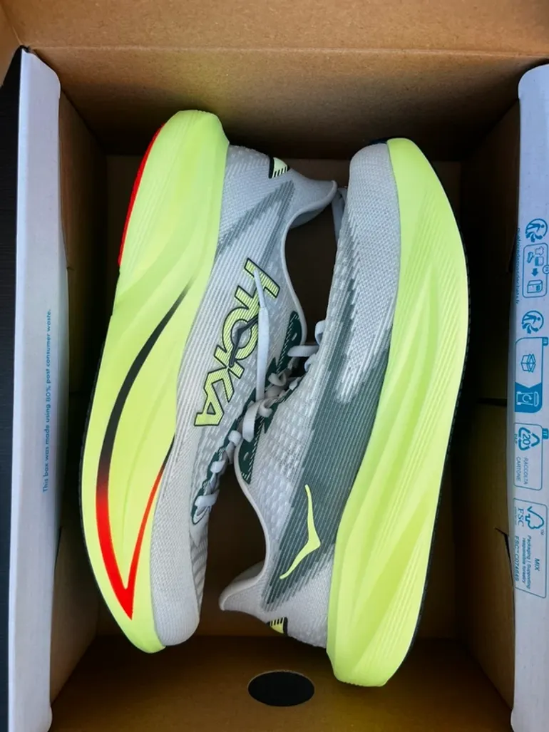 Tweedehands Hoka Mach 7 bike — afbeelding 3 van 5