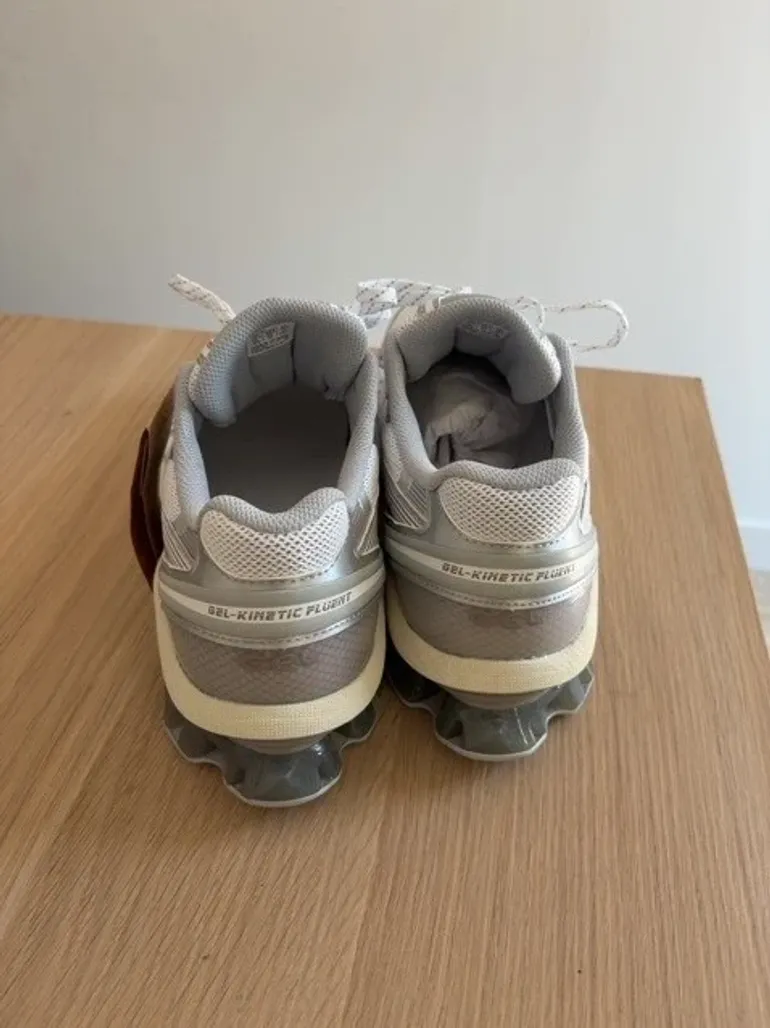 Gebrauchtes Asics Running Shoes bike — Bild 4 von 9