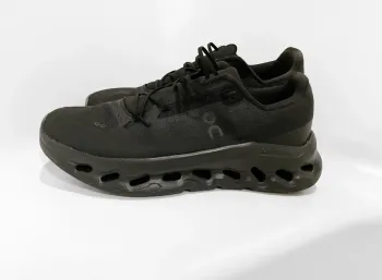 Použité Ideal Cloudtilt Running Shoes