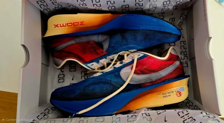 Used Premium Vaporfly Next% 4 PRM bike — image 3 of 5