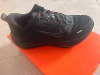 Used Nike Vomero Plus Zoomx Running Shoes