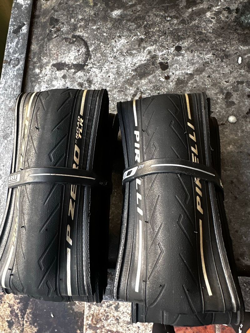 Used Pirelli PZero Race TLR 2026 Tyres & Tubes