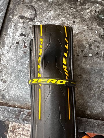 Tweedehands Pirelli PZero TLR RS 2026 bike — afbeelding 3 van 5