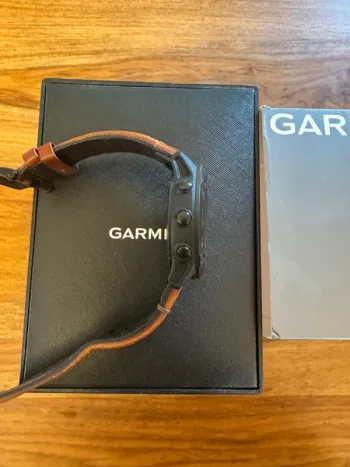 Used Garmin fenix 6X sapphire bike — image 4 of 6
