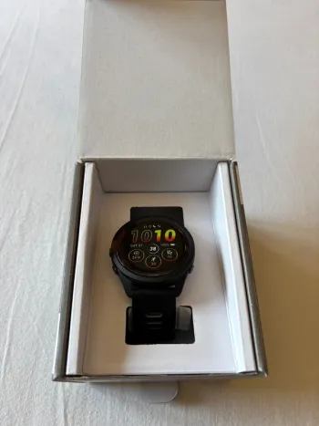 Used Garmin Forerunner 265 bike — image 2 of 4