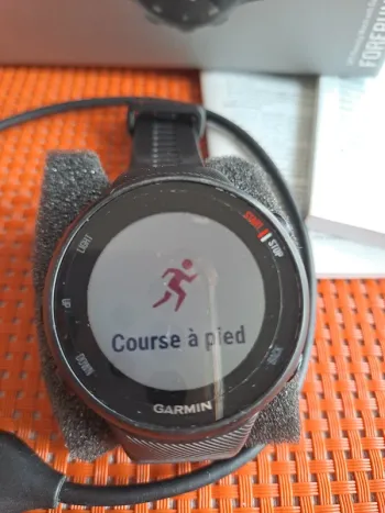 Used Garmin Forerunner 45S bike — image 4 of 11