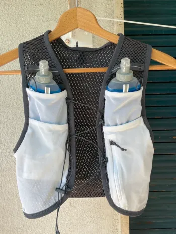 Used Salomon Active Skin 8 Running Accessories