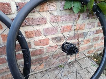 Tweedehands Giant CXR 2 WheelSystem 2025 bike — afbeelding 2 van 6