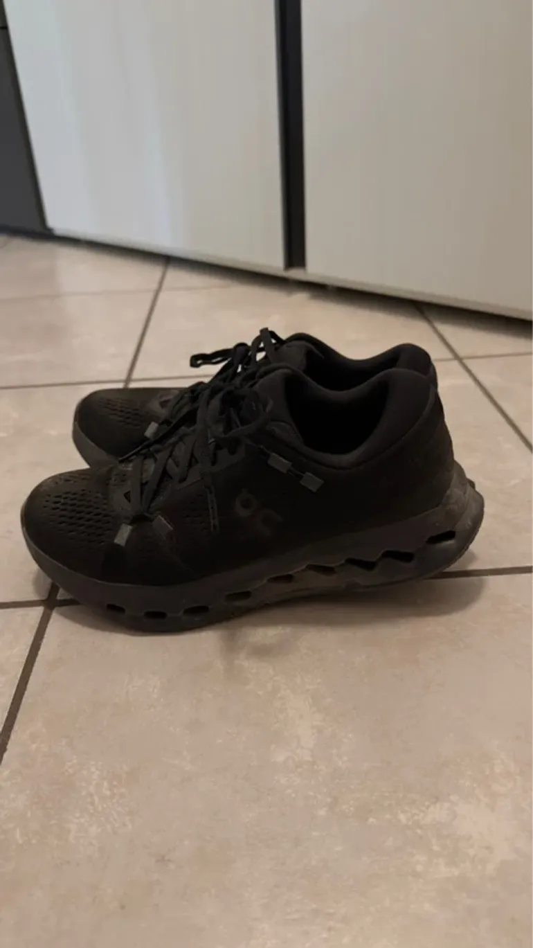 On Running Couldsurfer bike d'occasion — image 4 sur 9