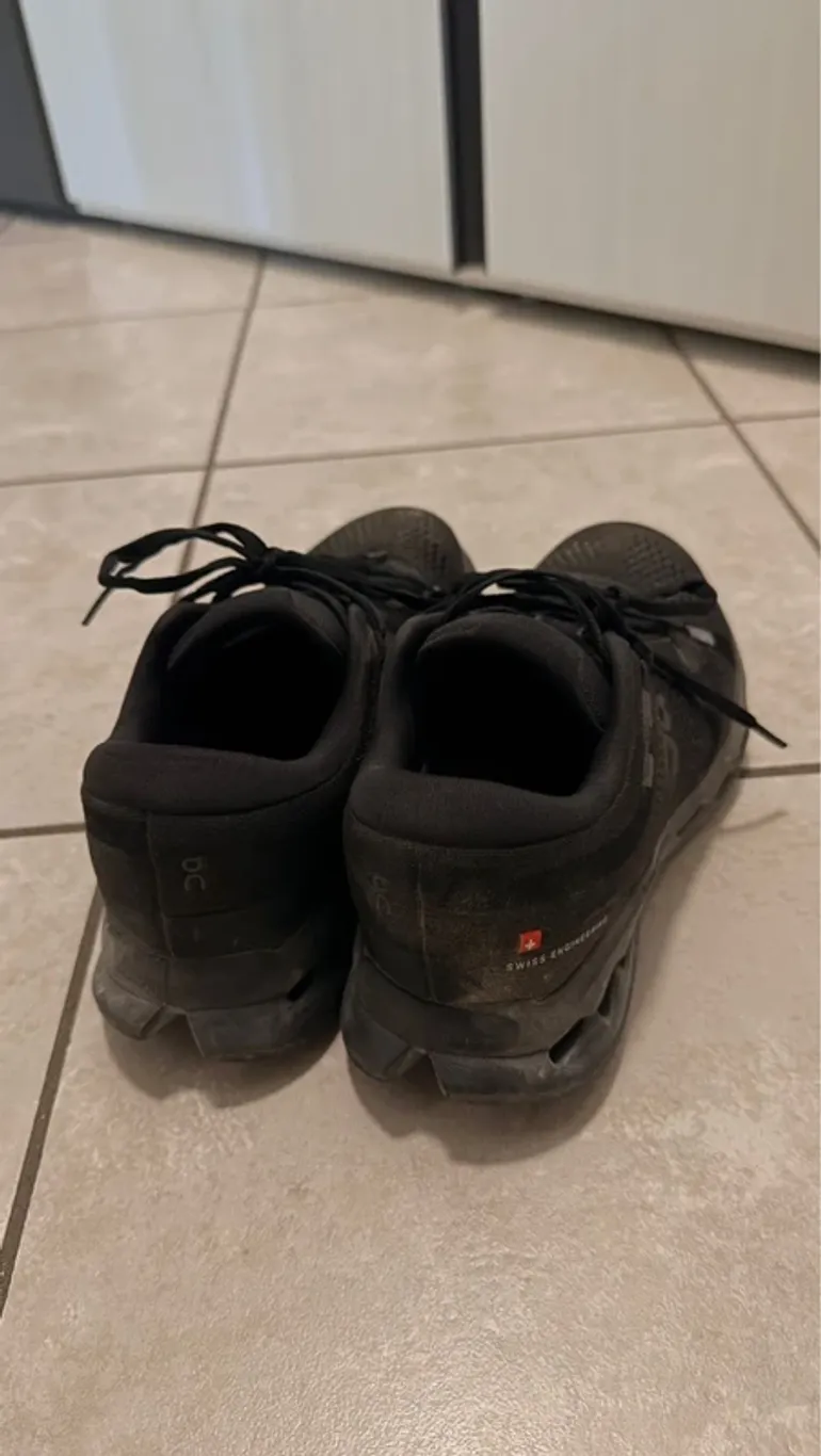 On Running Couldsurfer bike d'occasion — image 2 sur 9