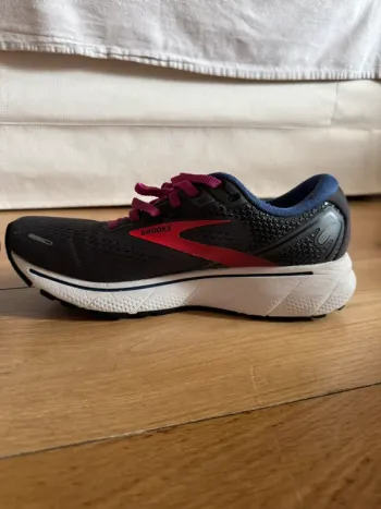 Used Brooks Ghost 14 bike — image 9 of 10