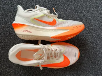 Used Nike Zoom Fly 6 bike — image 5 of 5