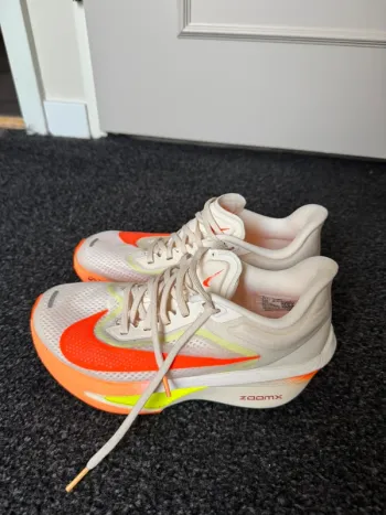 Used Nike Zoom Fly 6 Running Shoes