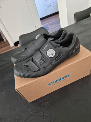 Used Shimano RC500 Cycling Shoes