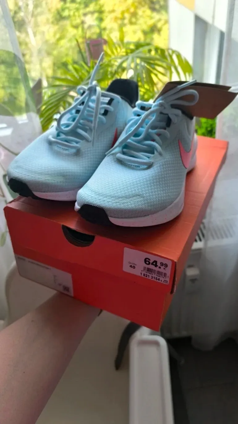 Używany Nike Revolution 7 bike — zdjęcie 3 z 5