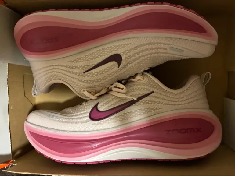 Used Nike Vomero Plus bike — image 10 of 11