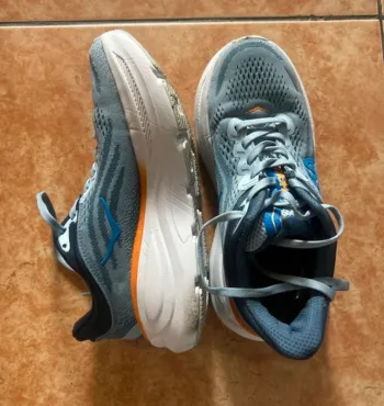 Used Hoka Bondi 9 bike — image 2 of 5