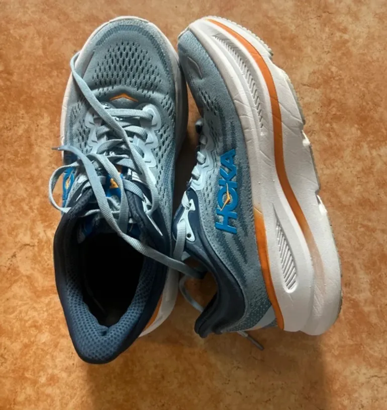 Used Hoka Bondi 9 bike — image 3 of 5