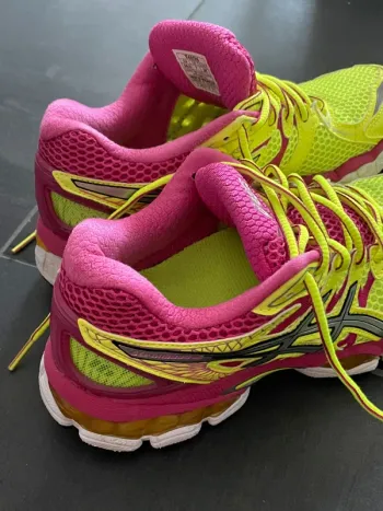 Asics Gel Nimbus bike de segunda mano — imagen 3 de 8