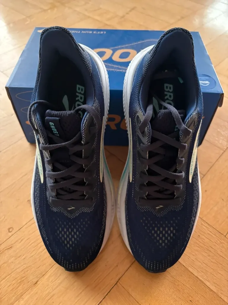 Used Brooks Ghost 17 bike — image 4 of 7