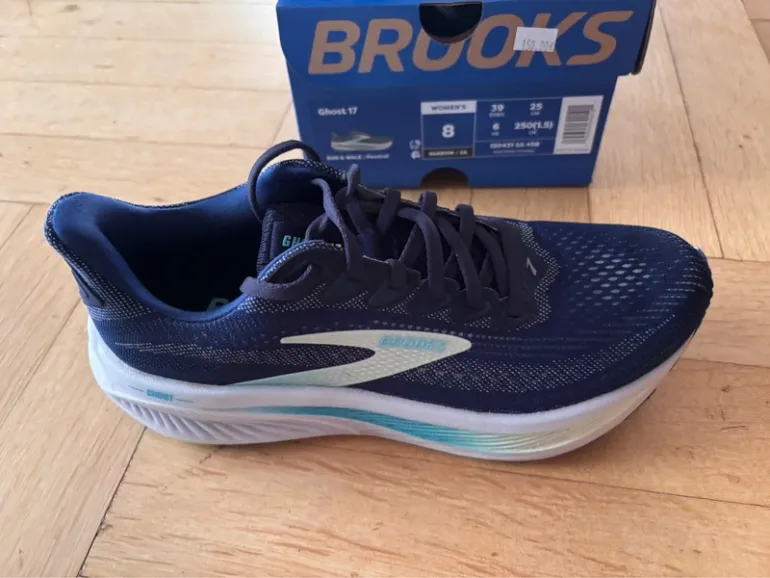 Used Brooks Ghost 17 bike — image 2 of 7