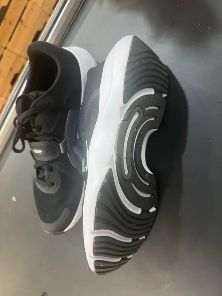 Brugt Nike damesschoen bike — billede 3 af 4