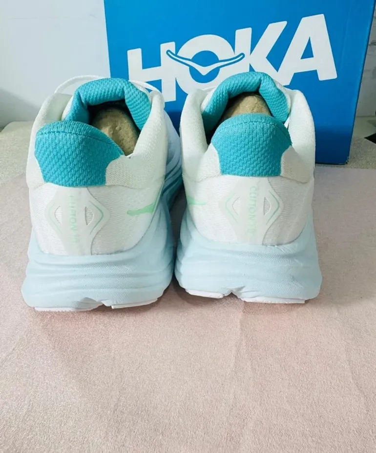 Used Hoka Shoes size 40 bike — image 3 of 5