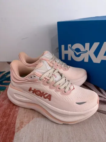 Used Hoka Bondi 9 Running Shoes