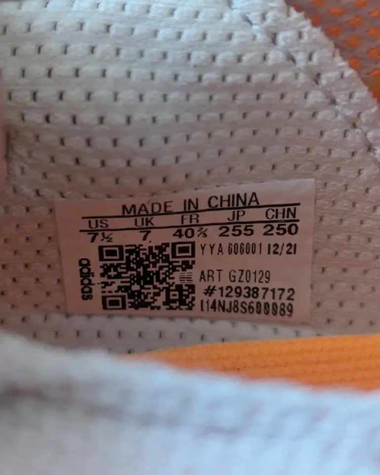 Used Adidas Ultraboost 22 Heat.Dry bike — image 4 of 5