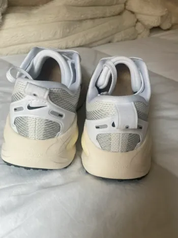 Gebrauchtes Adidas Vomero 18 bike — Bild 5 von 7
