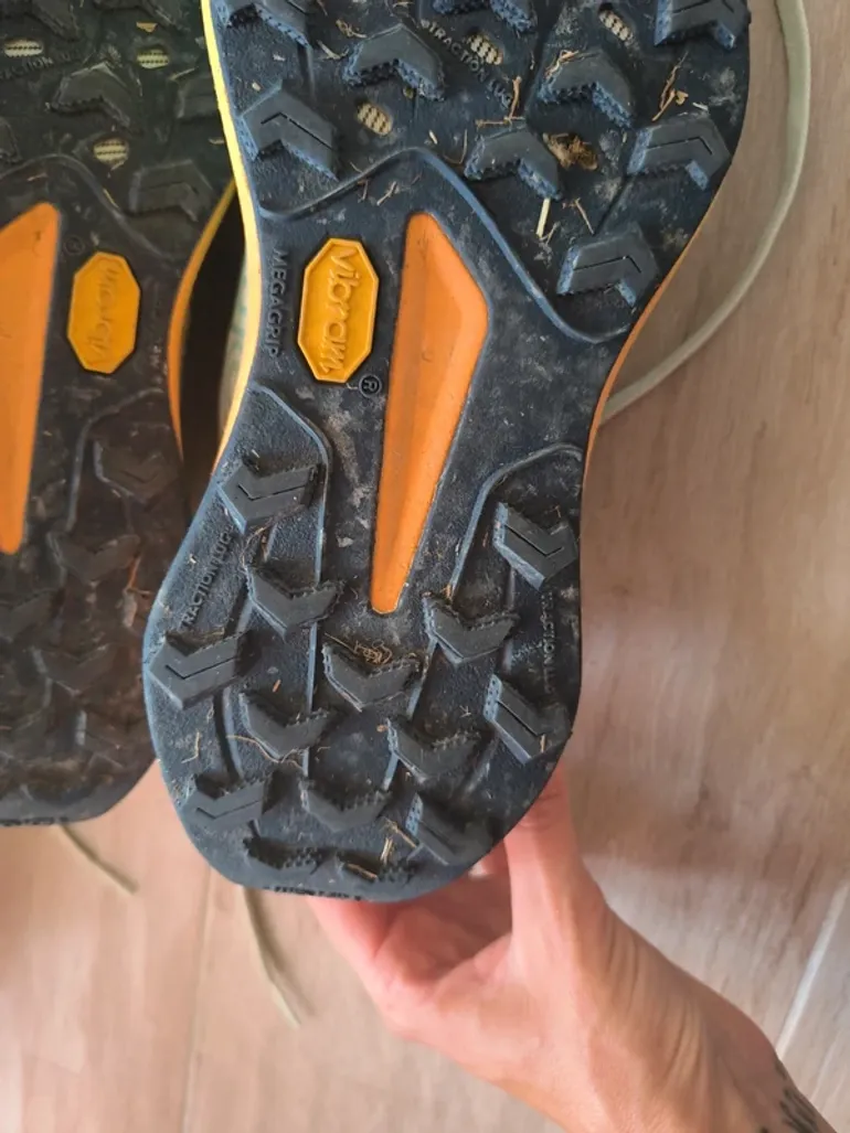 Used Saucony Peregrine 16 bike — image 3 of 6