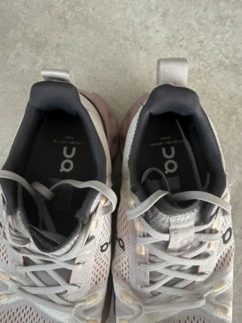 Used On Running Cloud bike — image 5 of 6