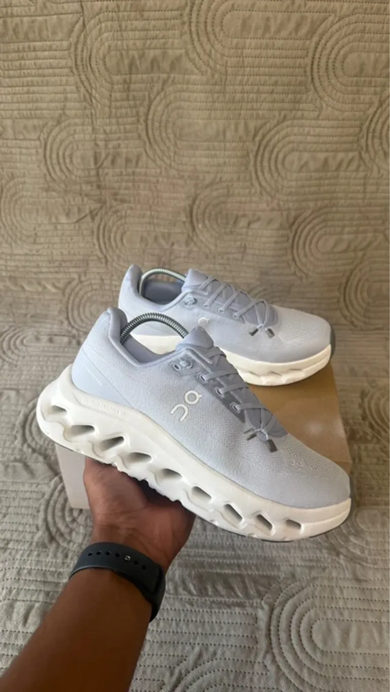 Used On Running On Cloud bike — image 2 of 10