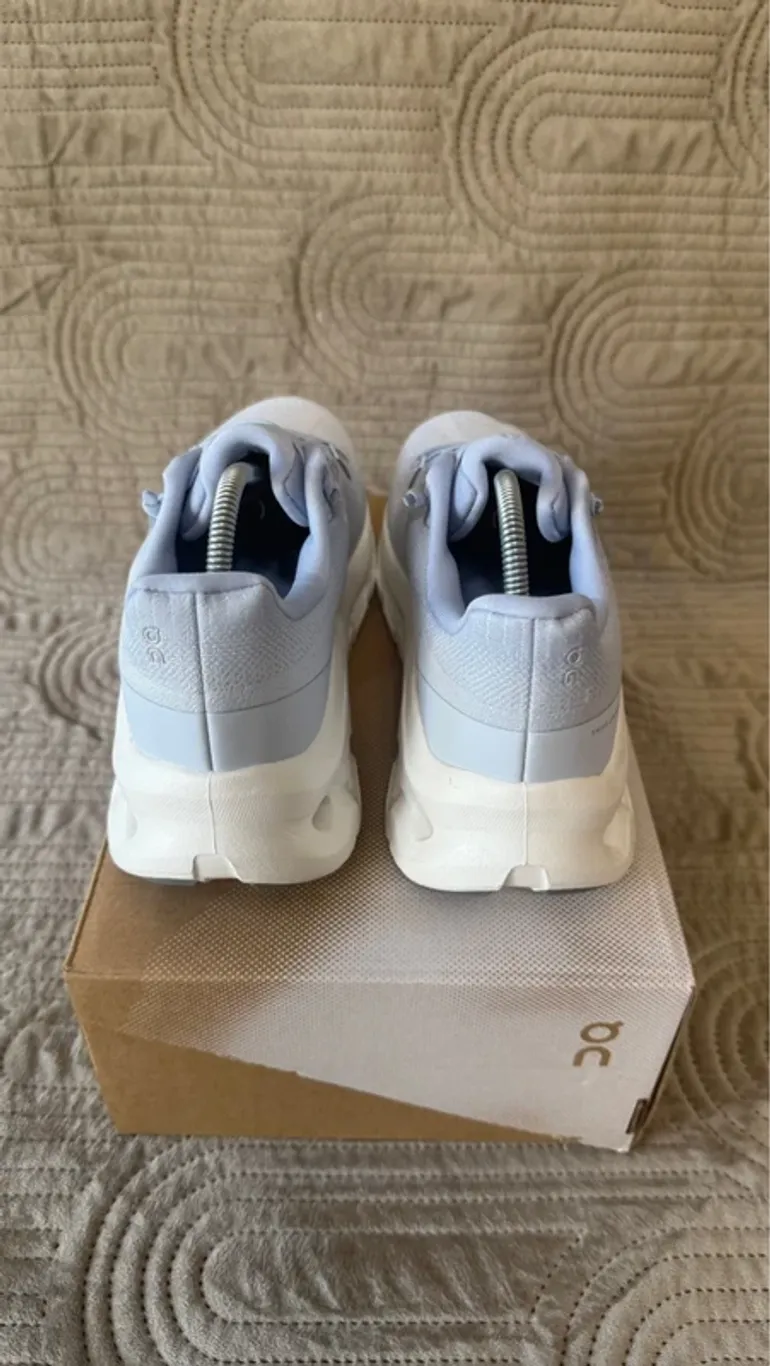 Used On Running On Cloud bike — image 7 of 10