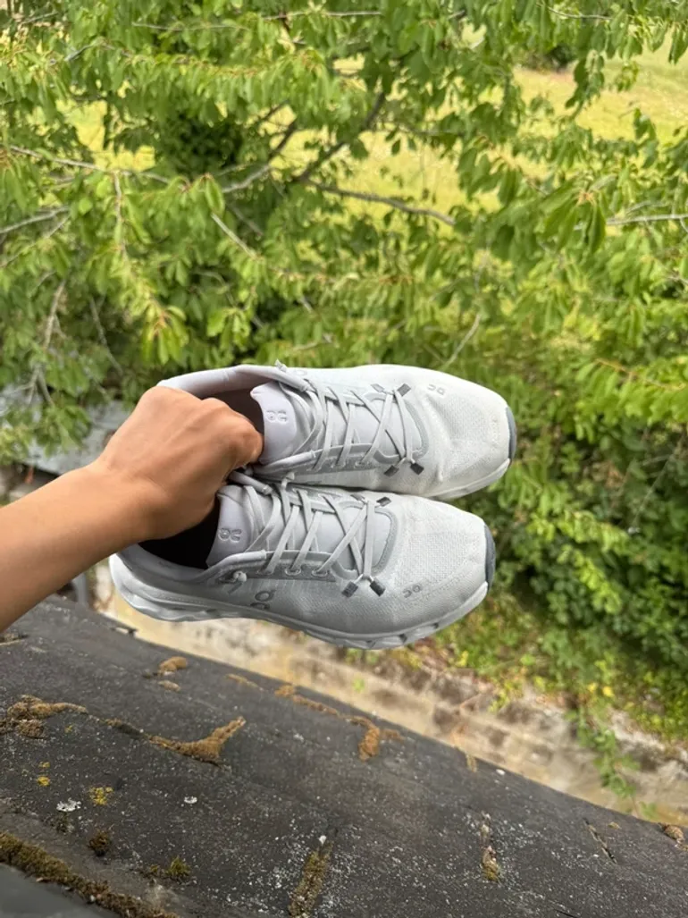 On Running On Shoes bike d'occasion — image 2 sur 7