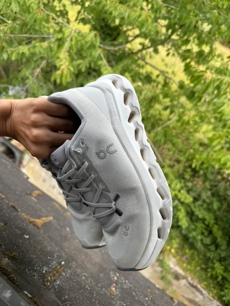 On Running On Shoes bike d'occasion — image 3 sur 7