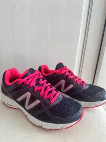 New Balance W 460 Running Shoes usato