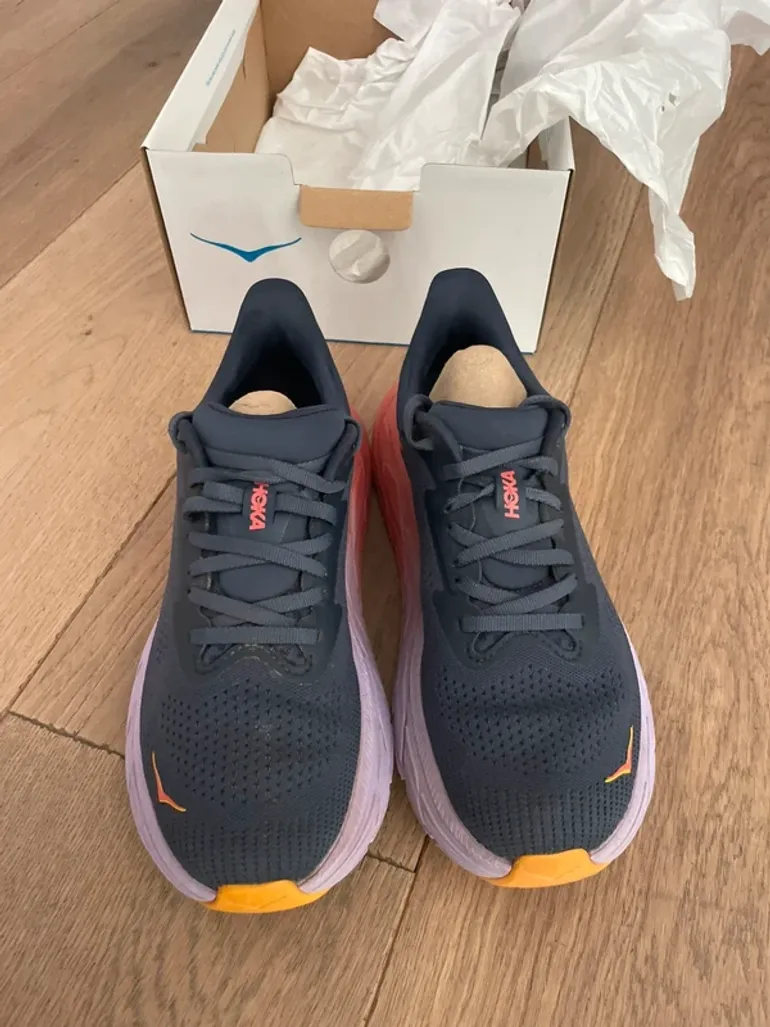 Brugt Hoka Arahi 7 bike — billede 2 af 9