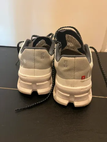 Used On Running Shoes bike — image 5 of 5