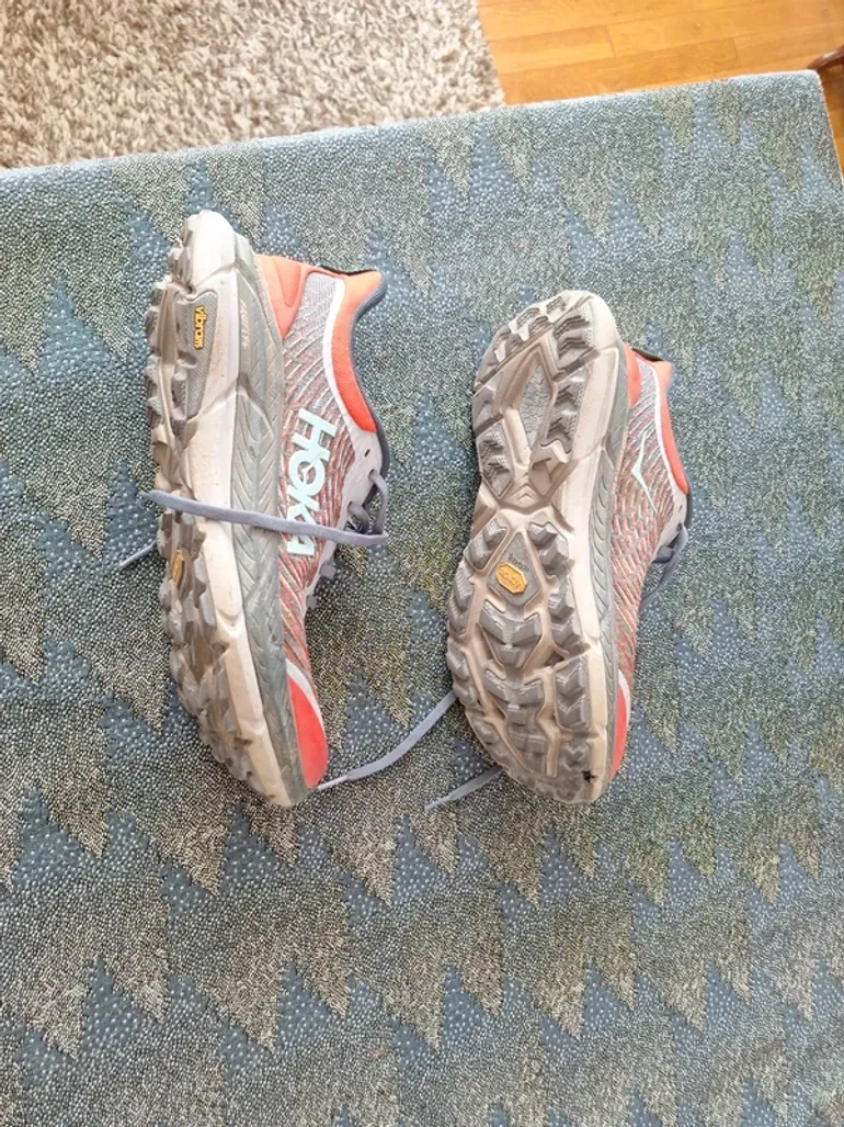 Hoka Mafate Speed 4 bike d'occasion — image 2 sur 6