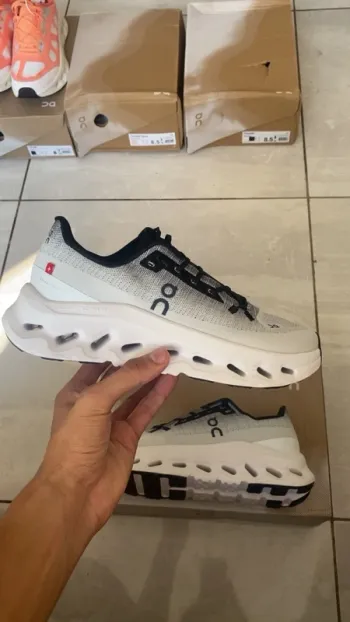 Used On Running Cloud bike — image 3 of 8