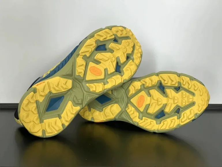 Used Hoka Mafate Speed 4 bike — image 6 of 6