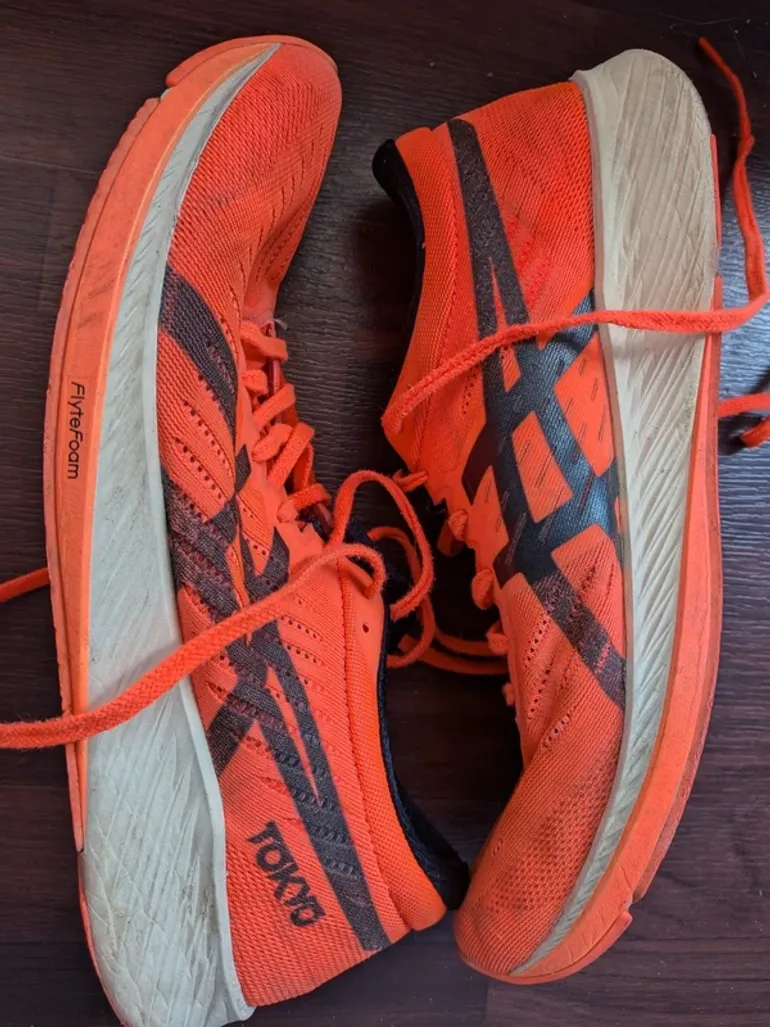Używany Asics Métaracer Tokyo bike — zdjęcie 2 z 3