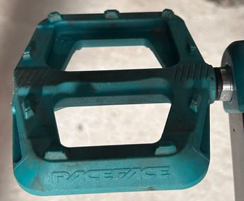 Used Race Face Ride Drivetrain & Pedals