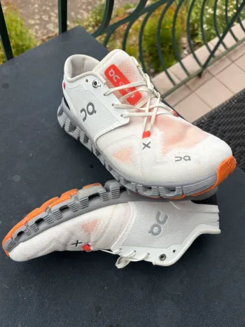 Used On Running On Cloud bike — image 2 of 5