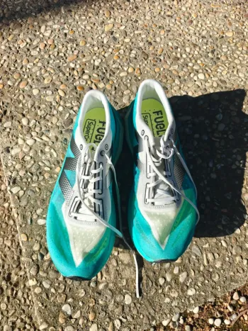 Used New Balance FuelCell SuperComp Elite v4 bike — image 3 of 10