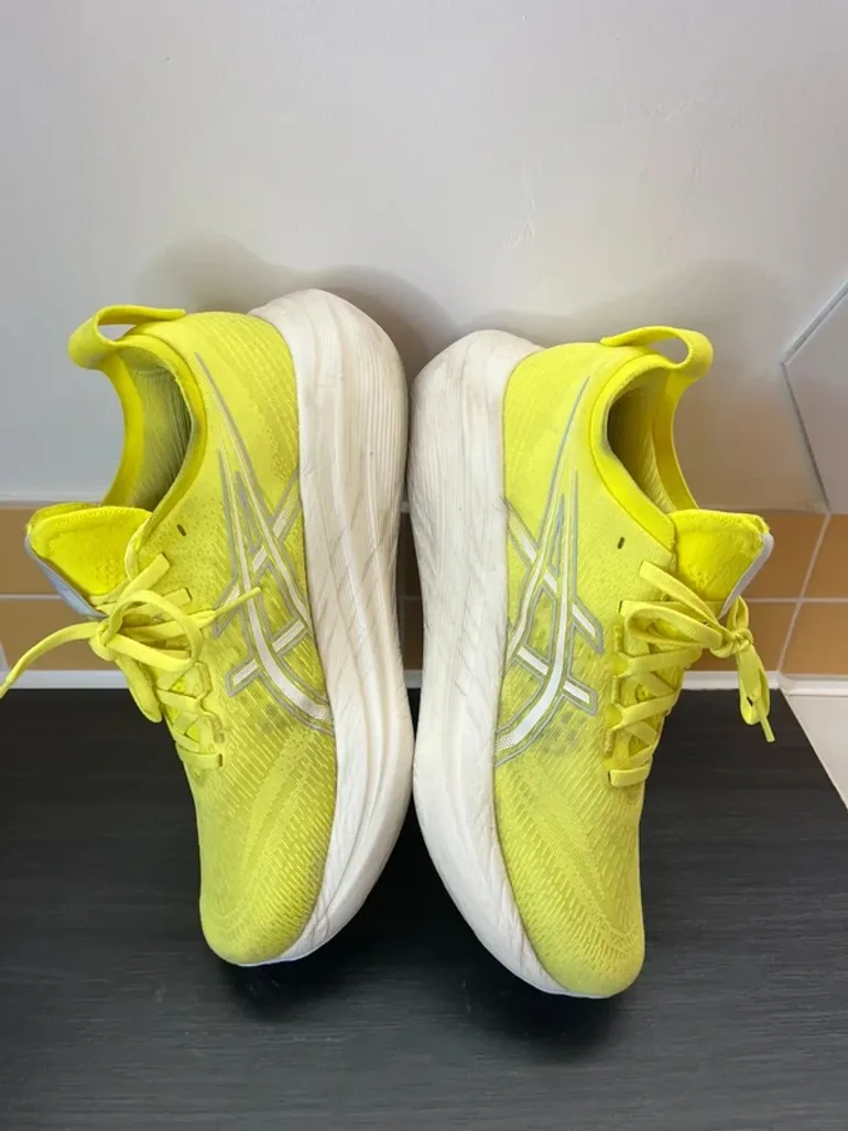 Asics Gel-Nimbus 27 bike de segunda mano — imagen 4 de 12