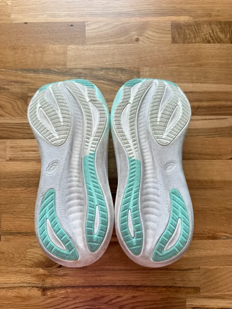 Asics Nimbus bike de segunda mano — imagen 5 de 6