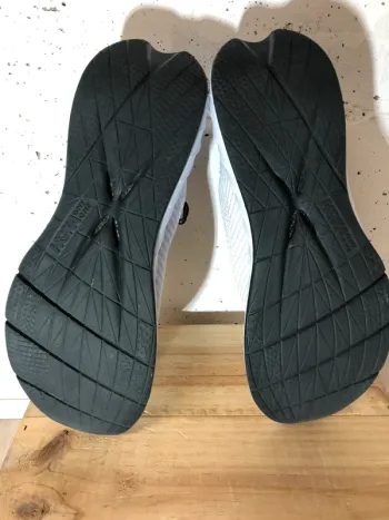 Hoka Carbon X3 bike d'occasion — image 6 sur 6
