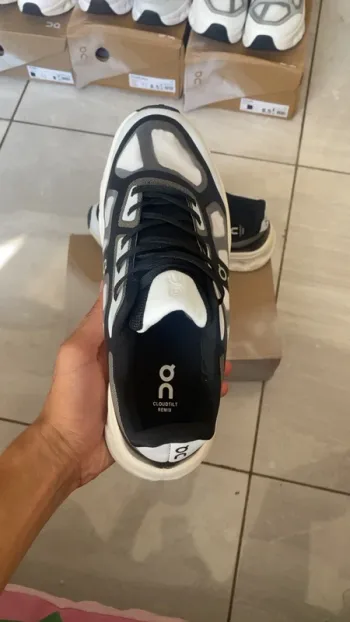 Used On Running On Cloud bike — image 5 of 7
